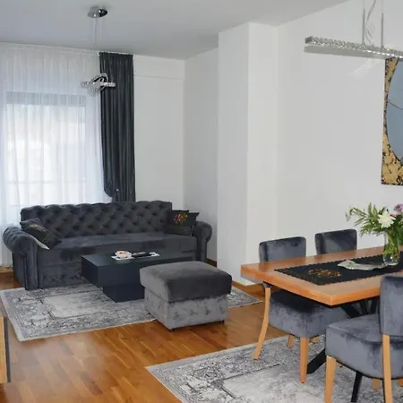 Apartment La Mila Lux *